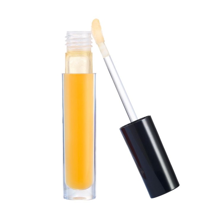 Nourishing lip oil