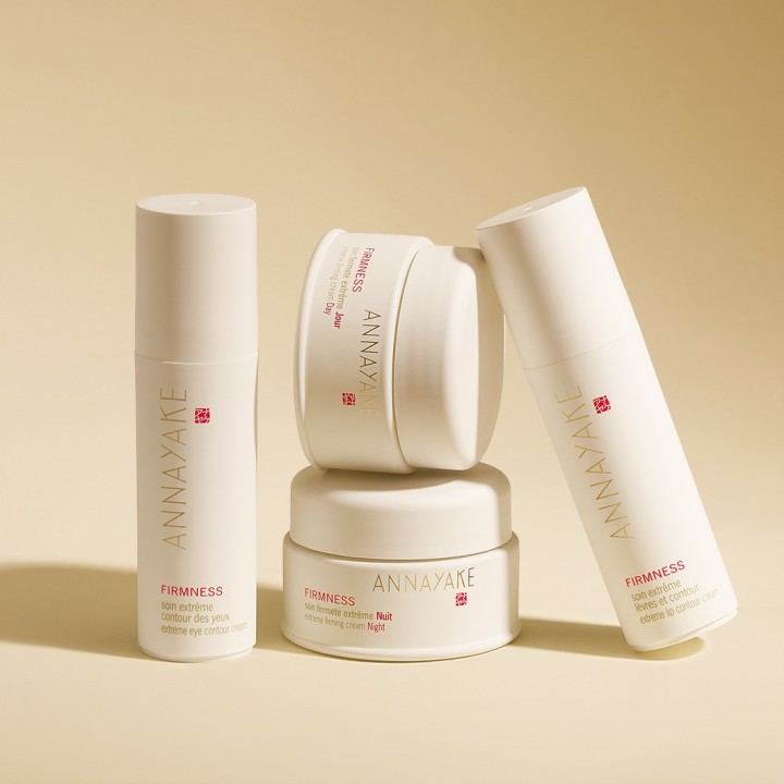 Extreme lip contour cream