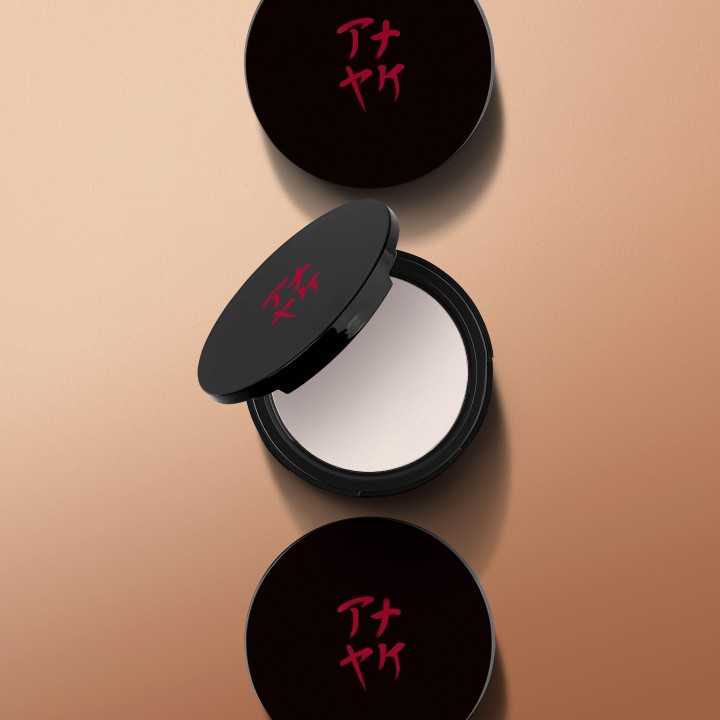 Poudre compacte universelle